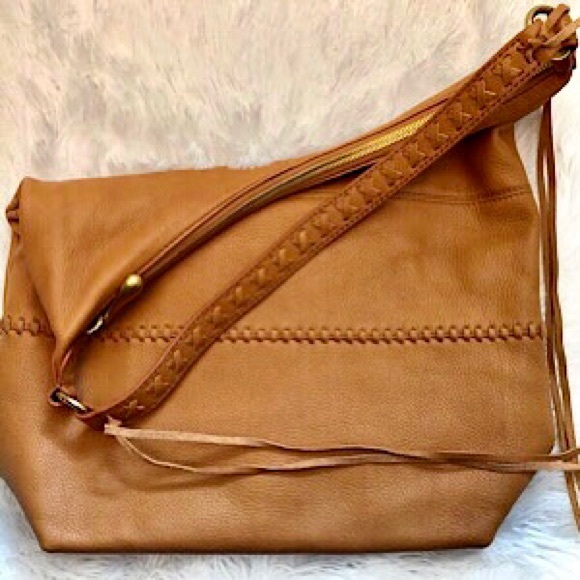“NEW” HOBO Entwine Bag - Picture 7 of 13